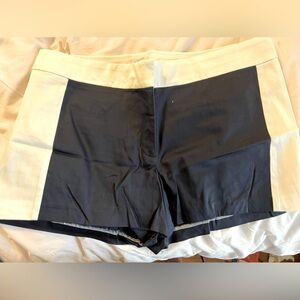 JCREW New with tags white/navy shorts